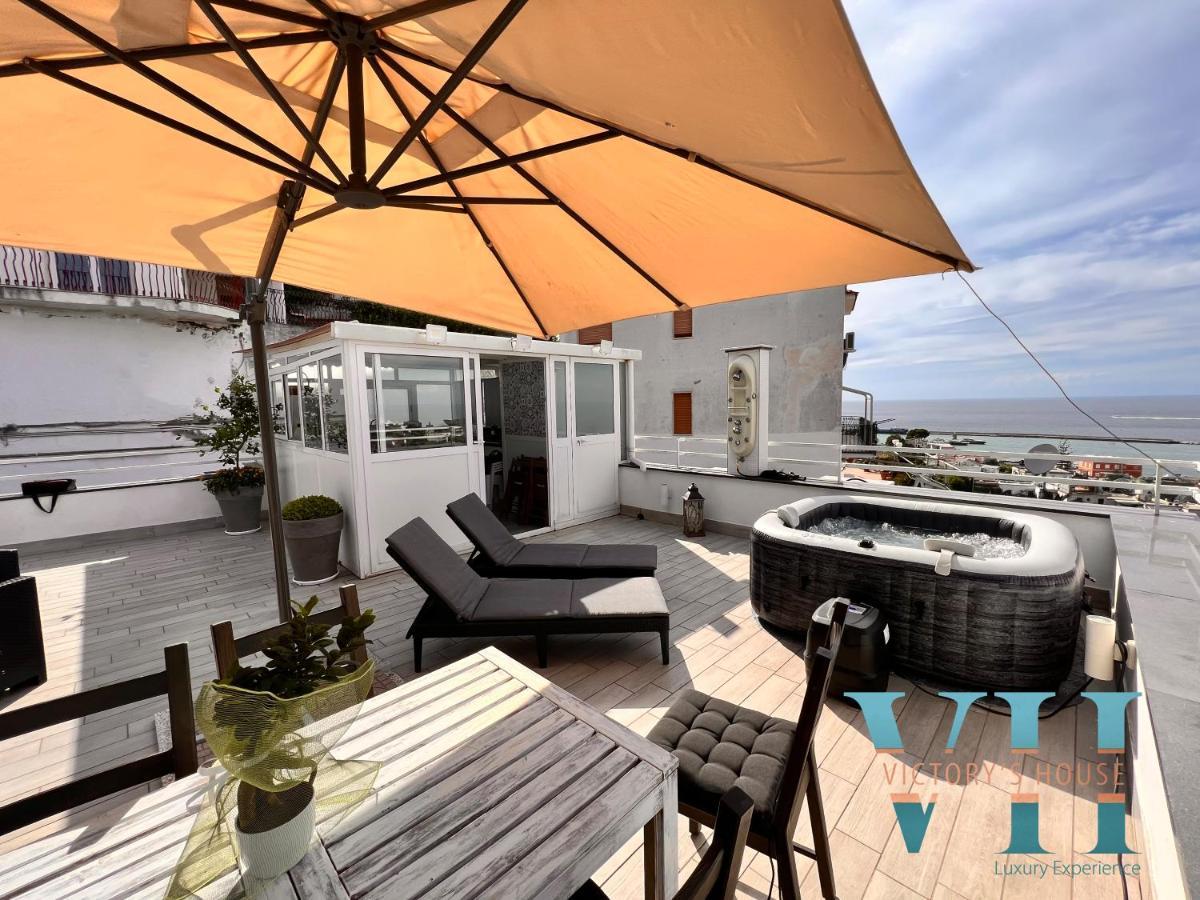 Victory'S Luxury House With Jacuzzi On The Roof Villa Casamicciola Terme Exterior photo